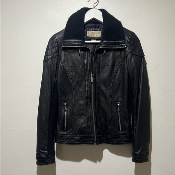 Michael Kors Vintage Black Leather Jacket Zipper Pockets Size XS - Picture 1 of 8
